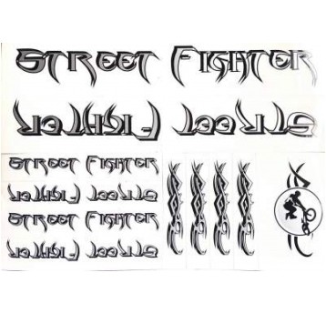 NAKLEJKA STREET FIGHTER SREBRNA