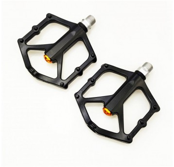 PEDAŁY JD-812 ALUMINIOWE ŁOŻ. MASZ. 109x100mm CZAR