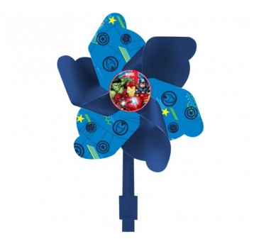 WIATRACZEK NA KIER. AVENGERS